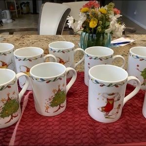 Brewster Christmas Krinkles Coffee Cup Mug Holly